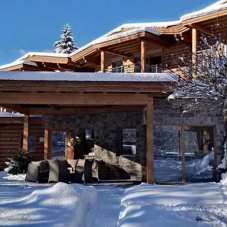 Tirol Am Wildenbach Aparthotel 4*